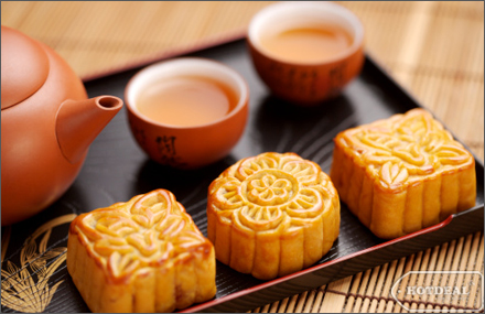 Mooncakes in Asian countries